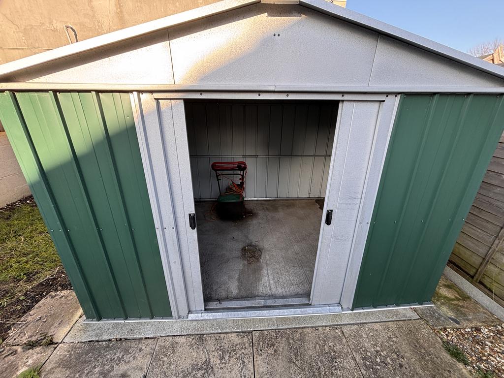 Shed