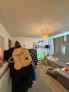 1 bedroom flat for sale, Tramway Avenue, London N9