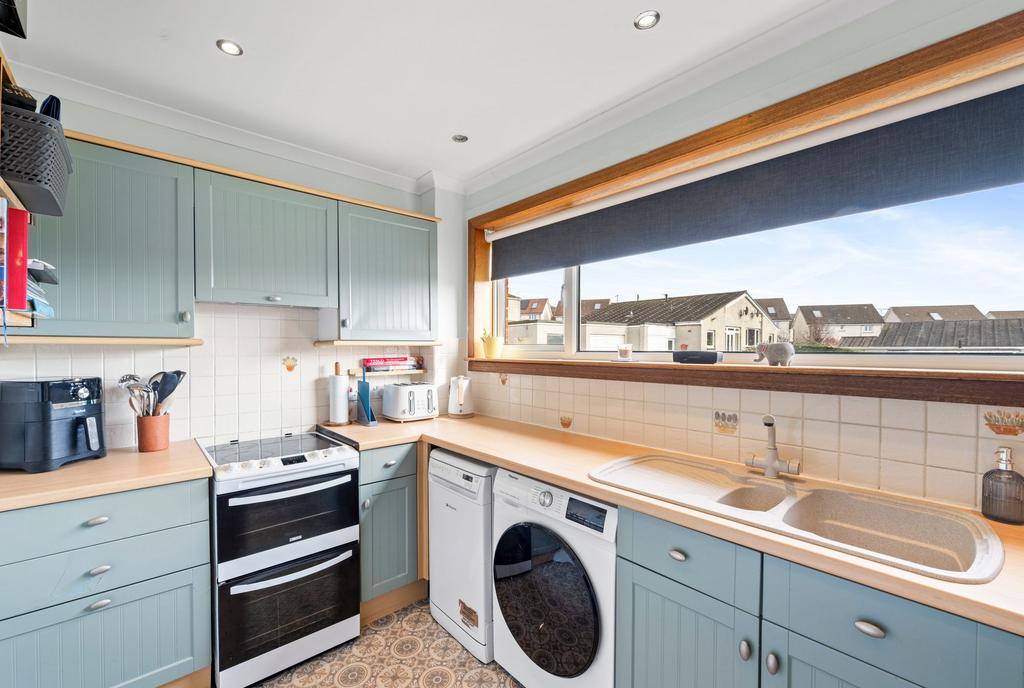 Fitted Kitchen