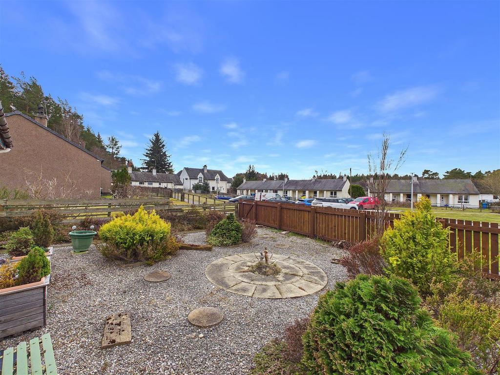 Mackenzie Crescent Nethy Bridge