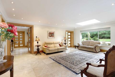 undefined, Burkes Road, Beaconsfield, HP9