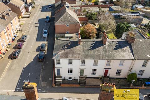 undefined, Hampton Street, Warwick