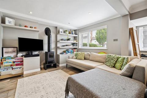 4 bedroom house for sale, Shacklegate Lane, Teddington TW11