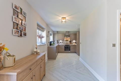 4 bedroom detached house for sale, Gardens View Close, Cross Keys, NP11