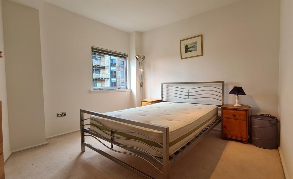 2nd bedroom 2