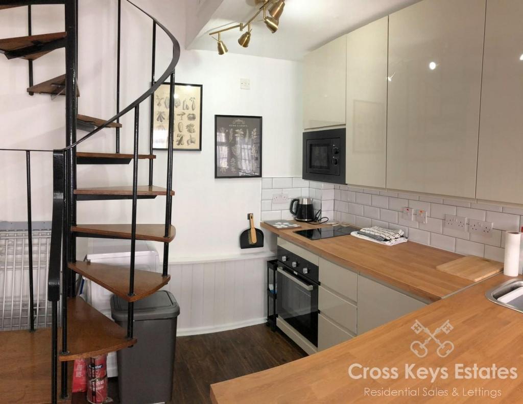 Sitting Room/Kitchen