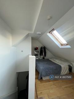 undefined, High St, Barnet, EN5