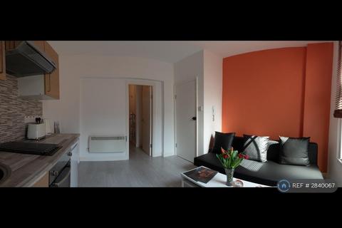 undefined, Beck Rd, Hackney, E8