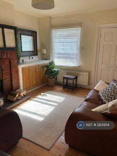 2 bedroom semi-detached house to rent, High Street, Fordwich, Canterbury, CT2