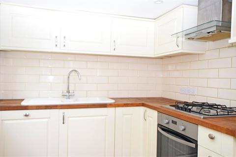 4 bedroom terraced house for sale, Thames Street, Hampton