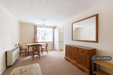 undefined, Elmore Close, Wembley, HA0