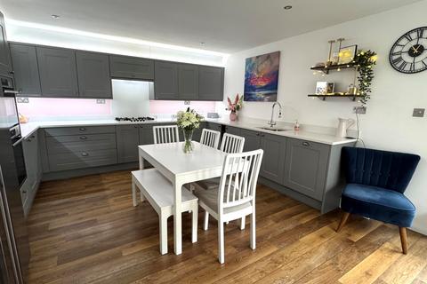 undefined, Gordon Road, Ashford, Surrey, TW15