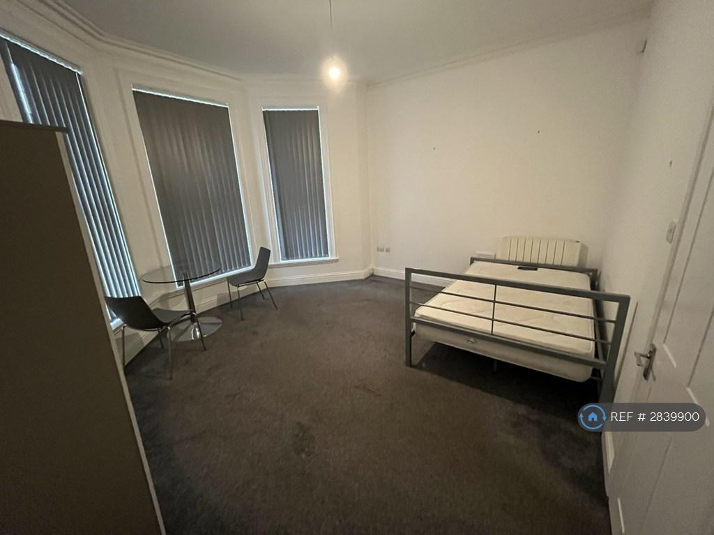 Bedroom/Living Space