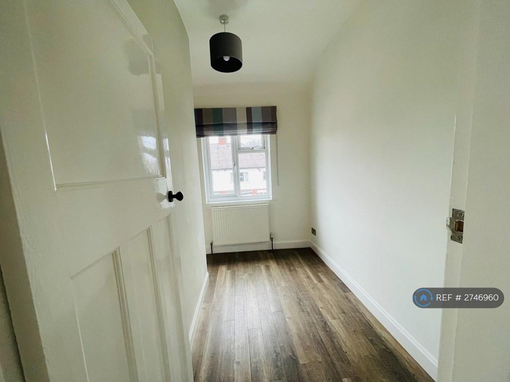 Bedroom 3 Unfurnished