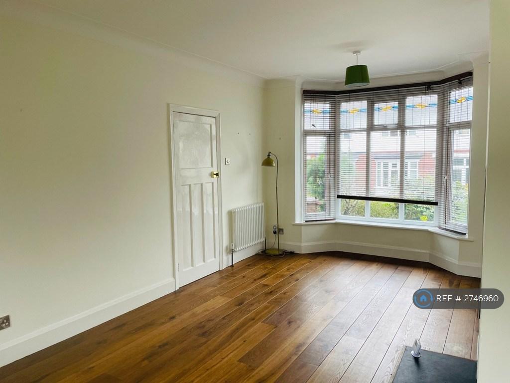 Lounge Front Unfurnished