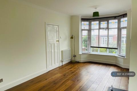 3 bedroom semi-detached house to rent, Archibald Road, Sheffield, S7