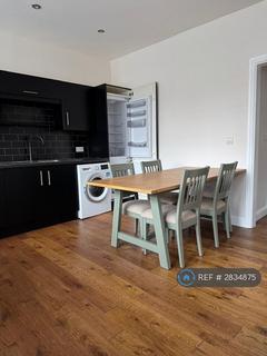 1 bedroom flat to rent, London, London, SW14