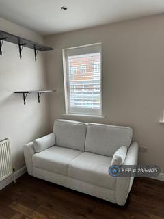 1 bedroom flat to rent, London, London, SW14