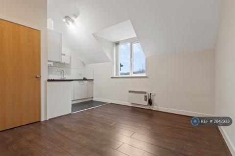 1 bedroom flat to rent, Airedale House, Leeds, LS13