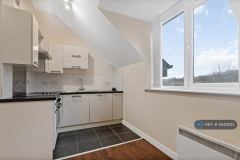 1 bedroom flat to rent, Airedale House, Leeds, LS13