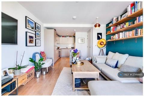 1 bedroom flat to rent, Riverlight Quay, London, SW11