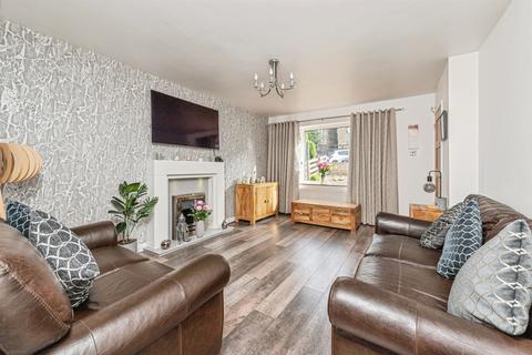 3 bedroom semi-detached house for sale, High Street, Hanging Heaton, Batley