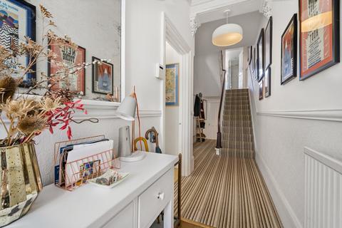 6 bedroom semi-detached villa for sale, Hewlett Road, Cheltenham, GL52