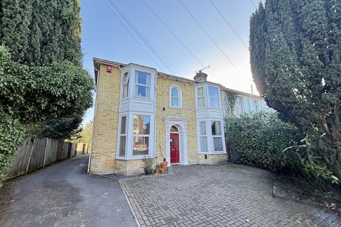 1 bedroom apartment to rent, Waterloo Road, Southampton, SO15