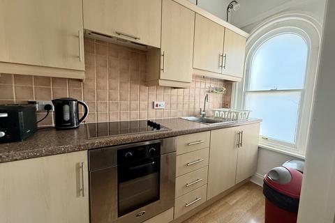 1 bedroom apartment to rent, Waterloo Road, Southampton, SO15