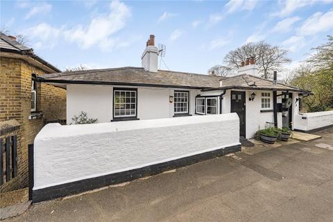 3 bedroom semi-detached house for sale, Iver Lane, Uxbridge UB8