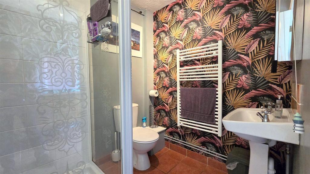 Shower Room (Ground Floor)