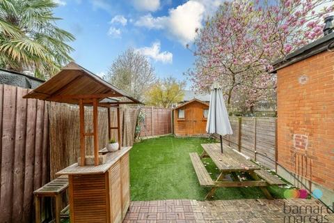 undefined, Risley Avenue, LONDON