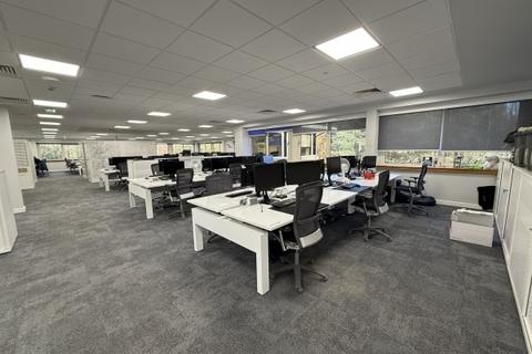 Office to rent, Osier Dr Nottingham NG15 0DS