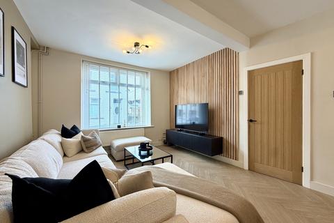 2 bedroom end of terrace house for sale, Merthyr Tydfil CF47