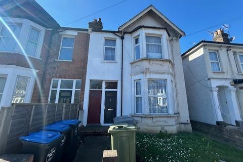 3 bedroom apartment for sale, Bruce Road, London, NW10