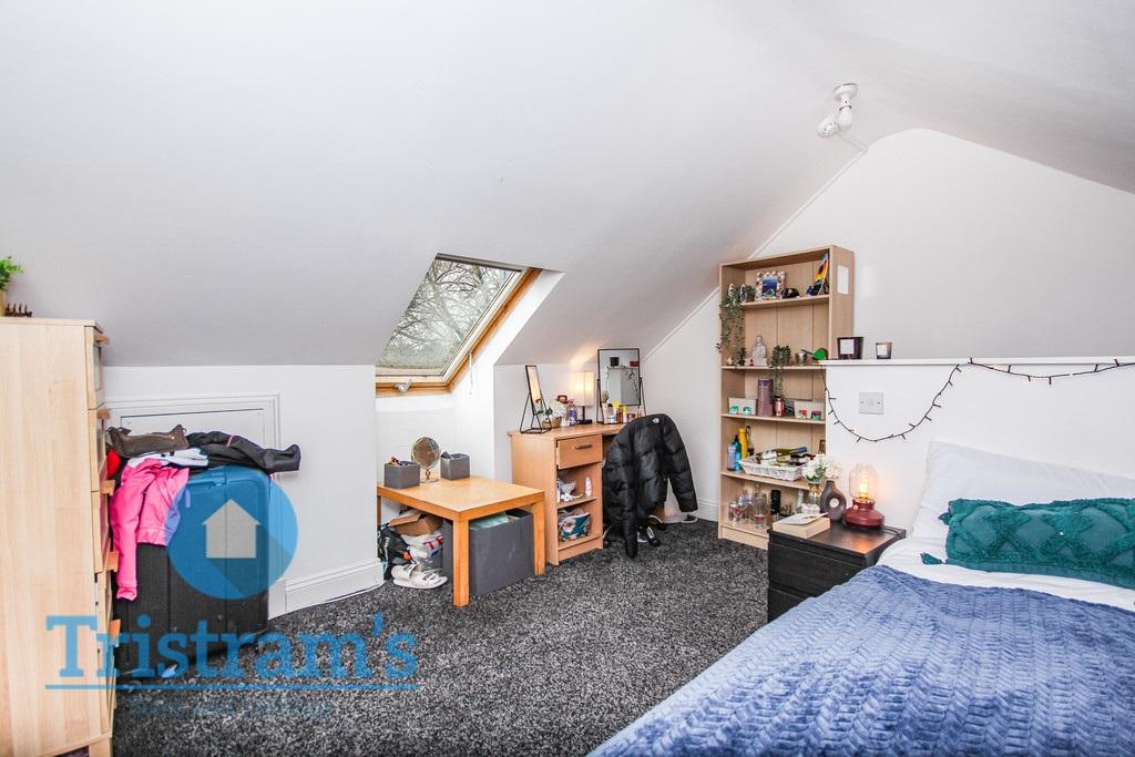 Rothesay-avenue-ng7-1pw-1018257