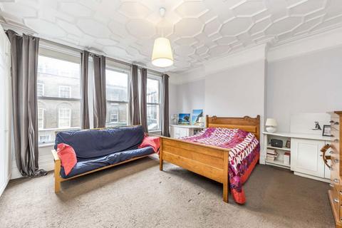 undefined, Gray's Inn Road, London WC1X