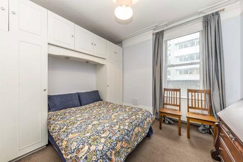 undefined, Gray's Inn Road, London WC1X