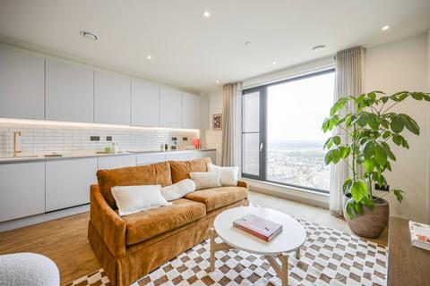 Studio to rent, Selbourne Road, Walthamstow, E17