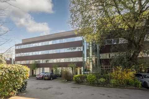 2 bedroom flat to rent, Claudia Place, Southfields, London, SW19
