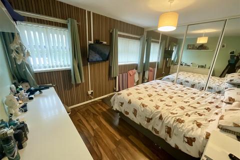2 bedroom end of terrace house for sale, Brynsierfel, Llanelli