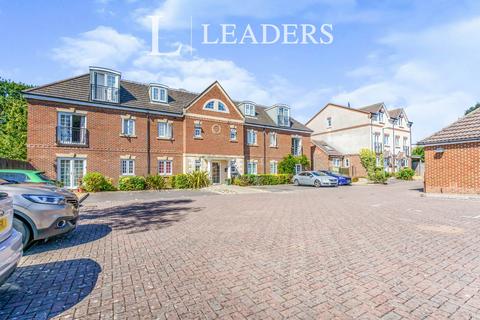 undefined, Wolfe Close, Chichester, PO19