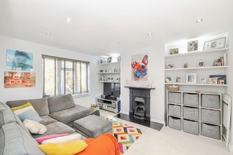 2 bedroom maisonette for sale, Vega Road, Bushey