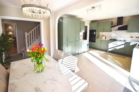 4 bedroom detached house for sale, Spring Close, Nottingham NG17