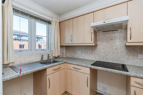 2 bedroom flat for sale, Archers Road, Eastleigh, Hampshire, SO50