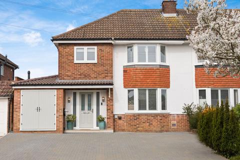 3 bedroom semi-detached house for sale, Cannons Close, Bishop's Stortford CM23