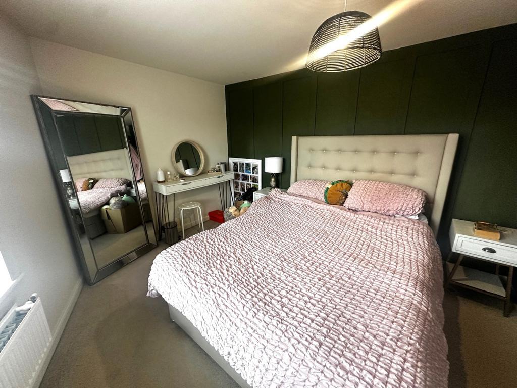 First Floor Flat - Siskin Close