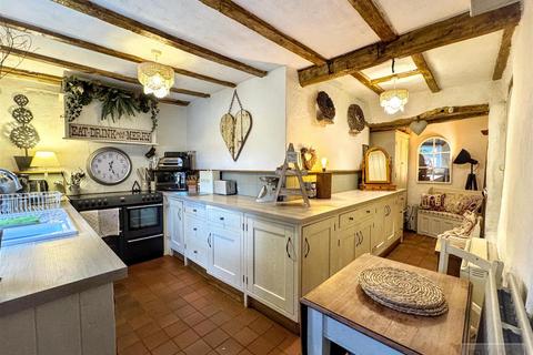 3 bedroom cottage for sale, Earl Sterndale, Nr Buxton