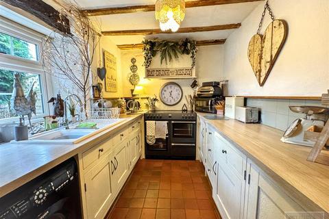 3 bedroom cottage for sale, Earl Sterndale, Nr Buxton