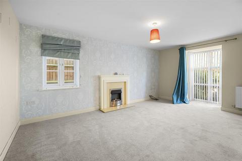 5 bedroom detached house for sale, Towpath Avenue, Northampton